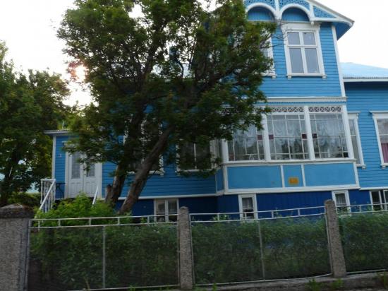 une maison bleue