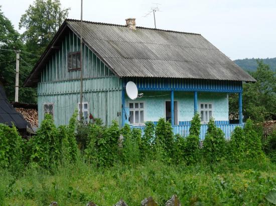 ferme dans les carpates ukrainiennes